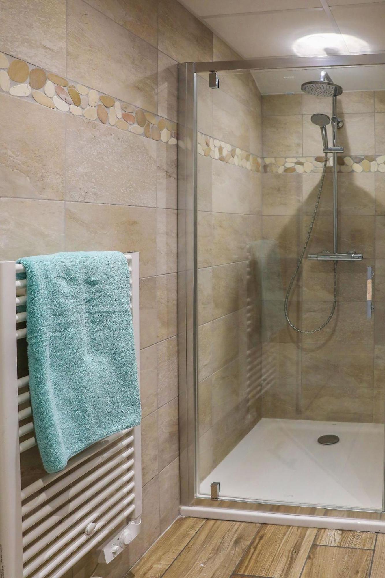 Hotel O Chiroulet Bagnères-de-Bigorre Cameră foto
